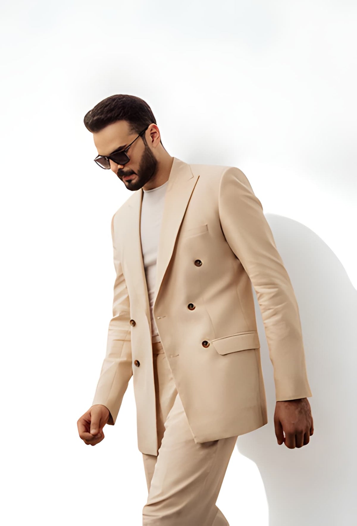 Horizon Double-Breasted Linen Blazer