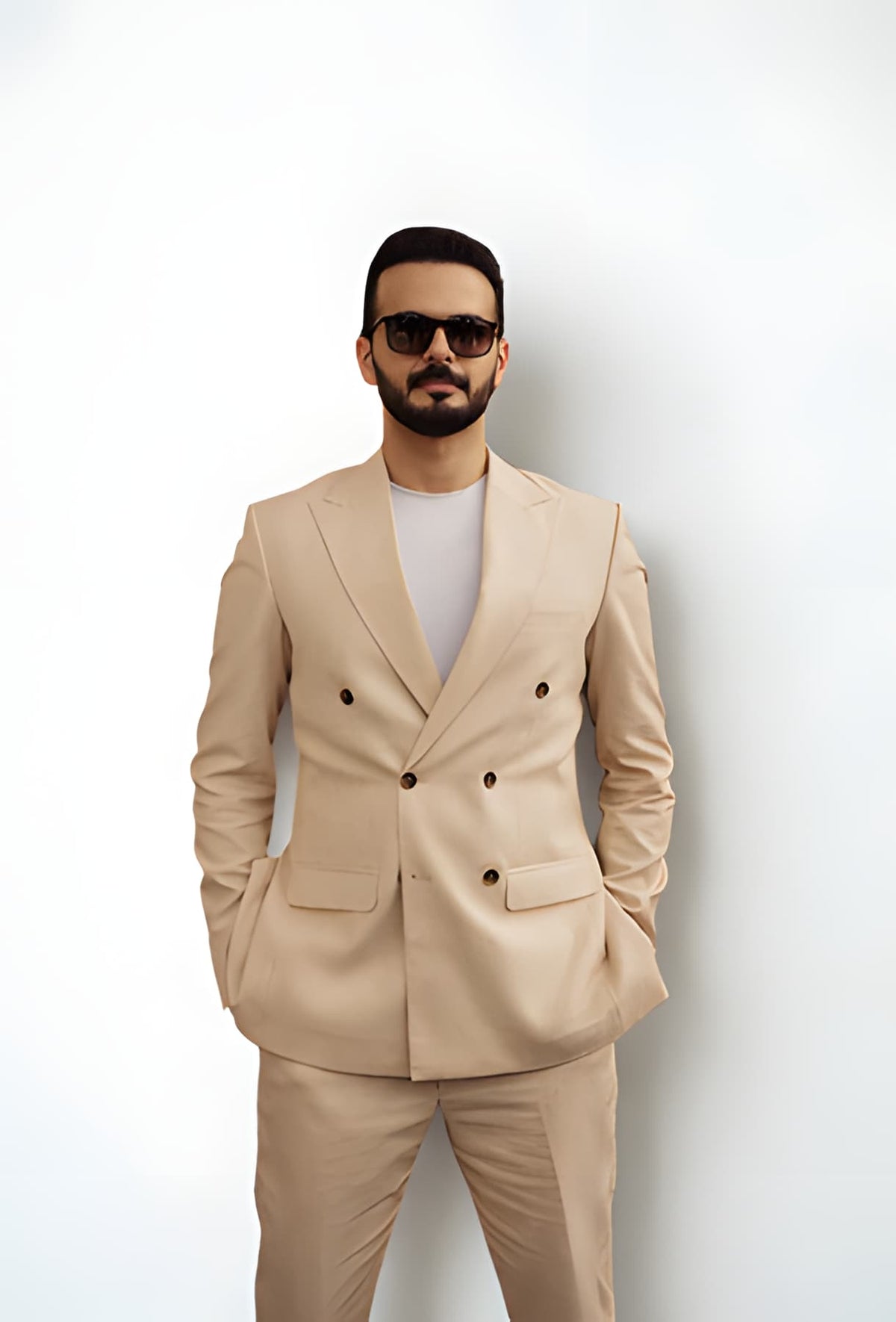 Horizon Double-Breasted Linen Blazer